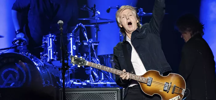 Paul McCartney bei einem Konzert 2018